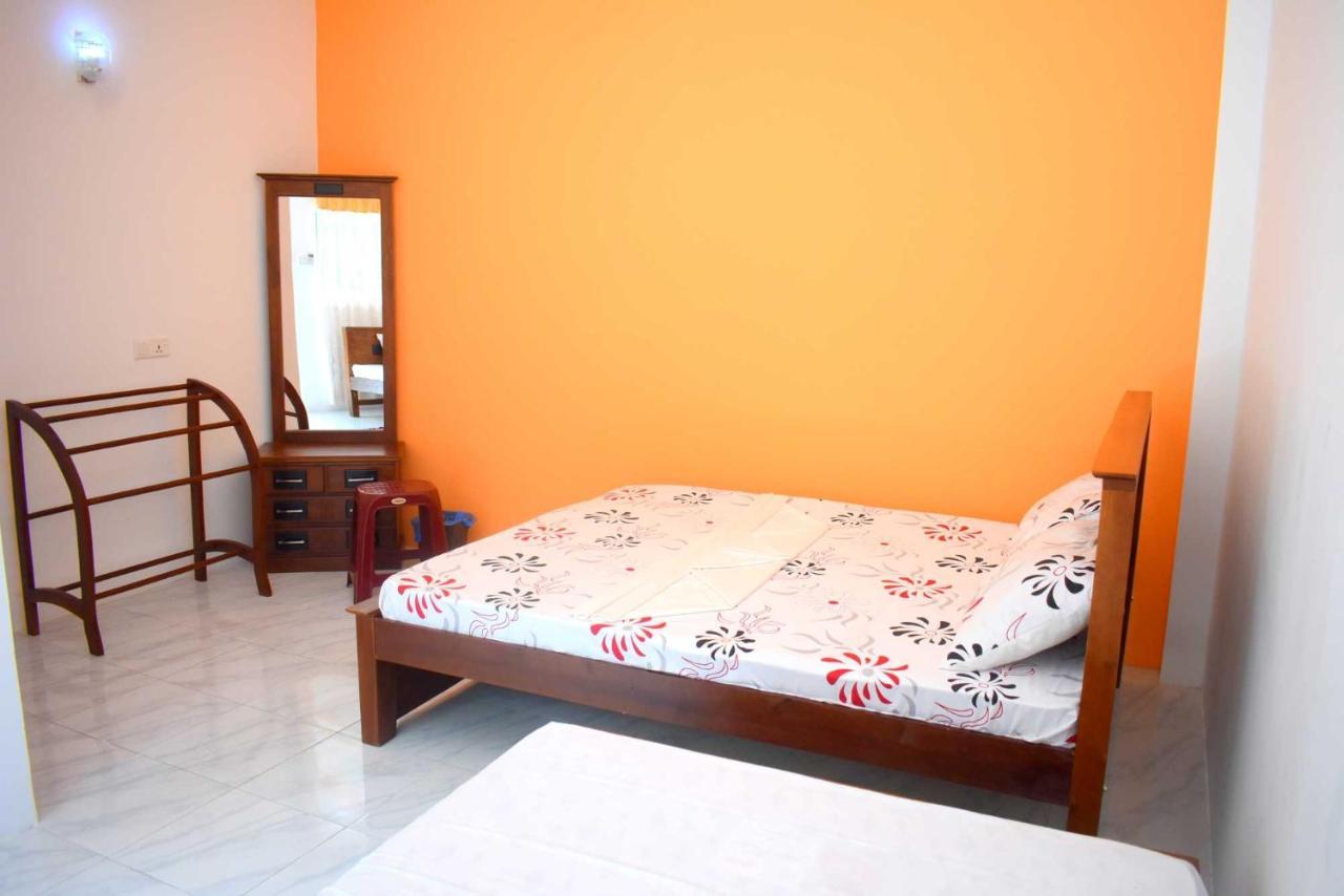 Sri Mayura Holiday Resort Kataragama Buitenkant foto